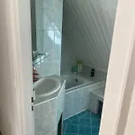 Joli 2 Pièces, Avec Climatisation Et Grande Terrasse, Vue Sur Les Toits, Zone Piétonne Appartement *